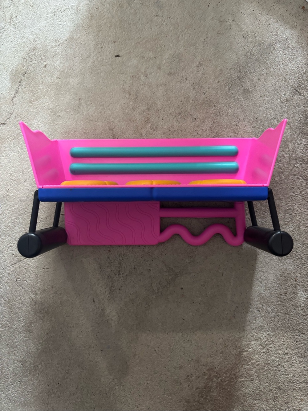 LOL Surprise OMG Doll Couch Reversible Doll House Accessory MGA Entertainment